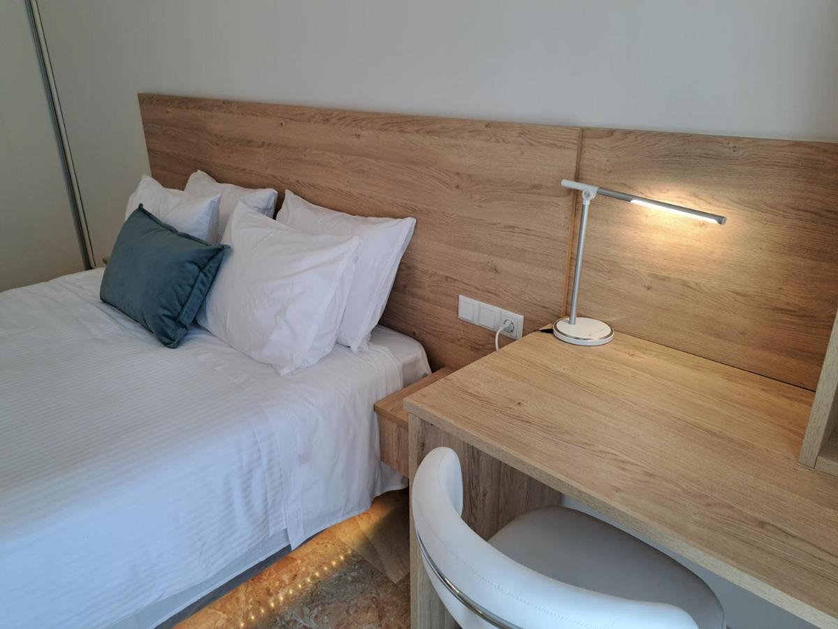 Luxury Suite Patras Exteriör bild